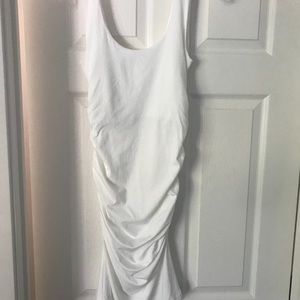 Isabella Oliver white maternity dress size 1